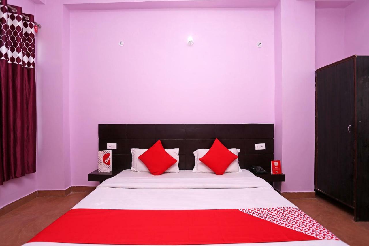 Oyo 19406 Hotel Janta Palace Almora Exteriör bild